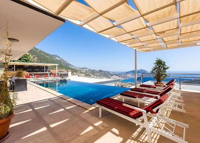 فيلة 6 Bedroom Seaview With Private Pool Hot Tub كالكان