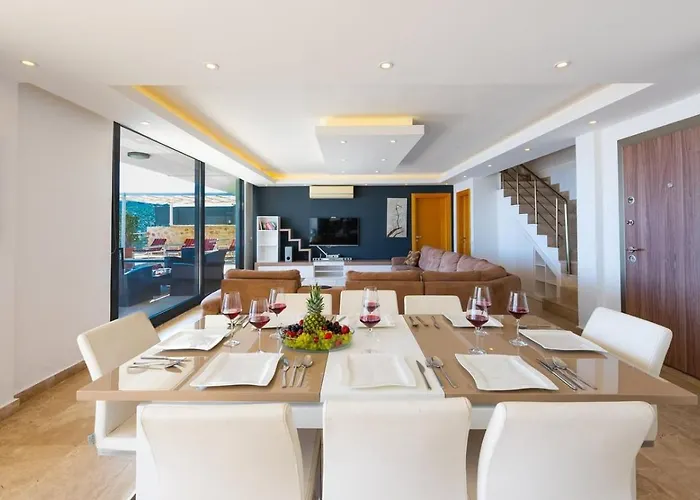 6 Bedroom Seaview With Private Pool Hot Tub فيلة