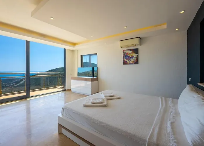 6 Bedroom Seaview With Private Pool Hot Tub * كالكان