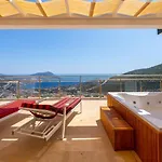 Вилла 6 Bedroom Seaview With Private Pool Hot Tub *
