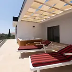 6 Bedroom Seaview With Private Pool Hot Tub Калкан