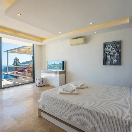 Βίλα 6 Bedroom Seaview With Private Pool Hot Tub