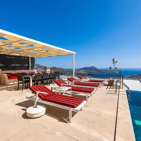 6 Bedroom Seaview With Private Pool Hot Tub Villa